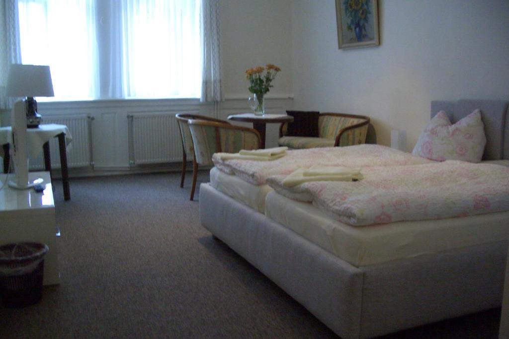 Gaestehaus Verhoeven Goslar Rum bild
